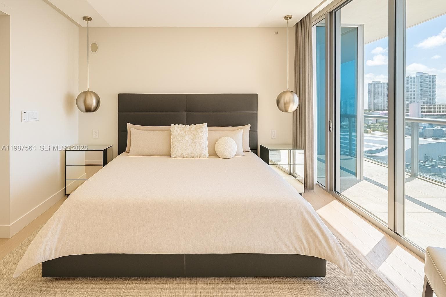 17001 Collins Ave 908 photo 10