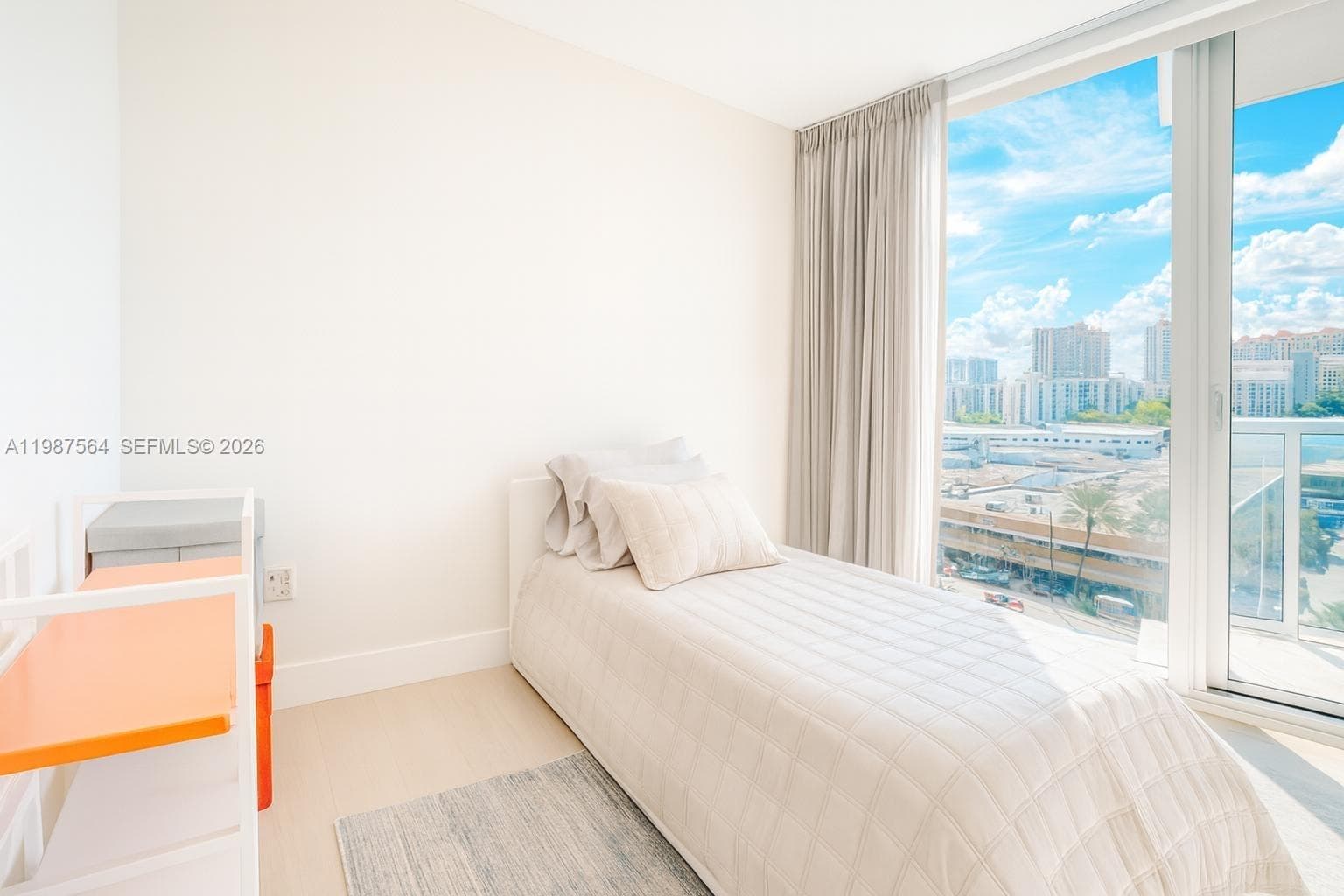 17001 Collins Ave 908 photo 15