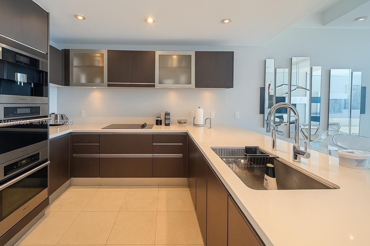 17001 Collins Ave 908 photo 8
