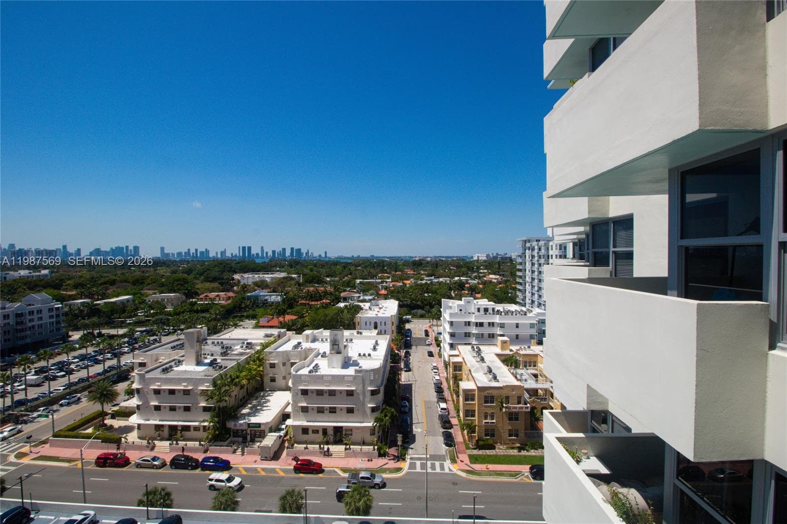 2899 Collins Ave 1422 photo 17