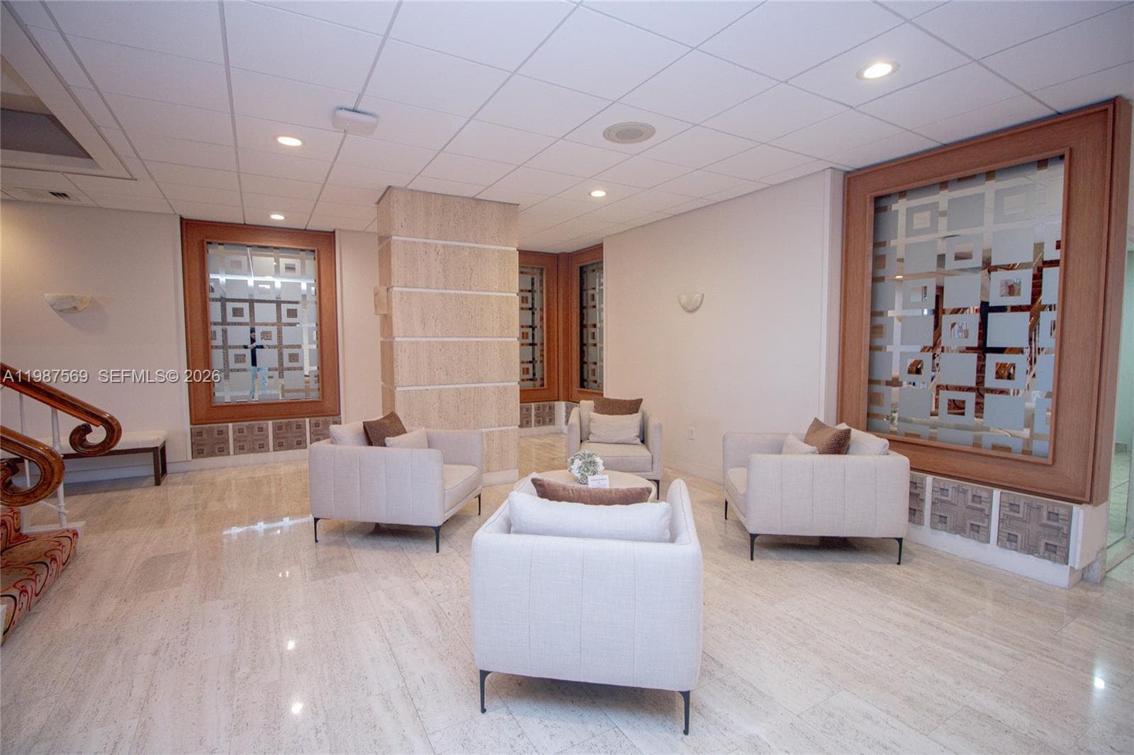 2899 Collins Ave 1422 photo 20