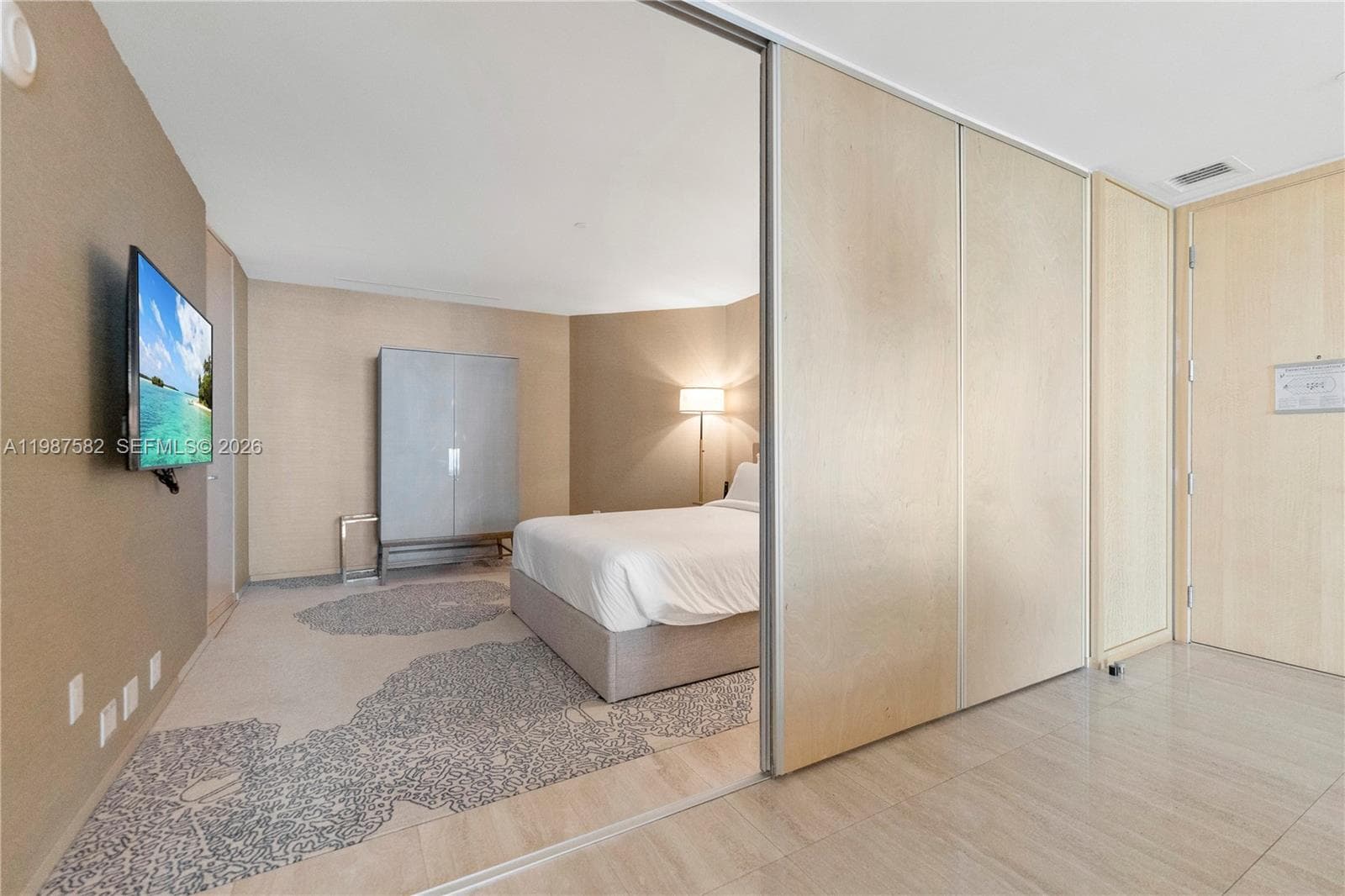 9703 Collins Ave 1006 photo 17