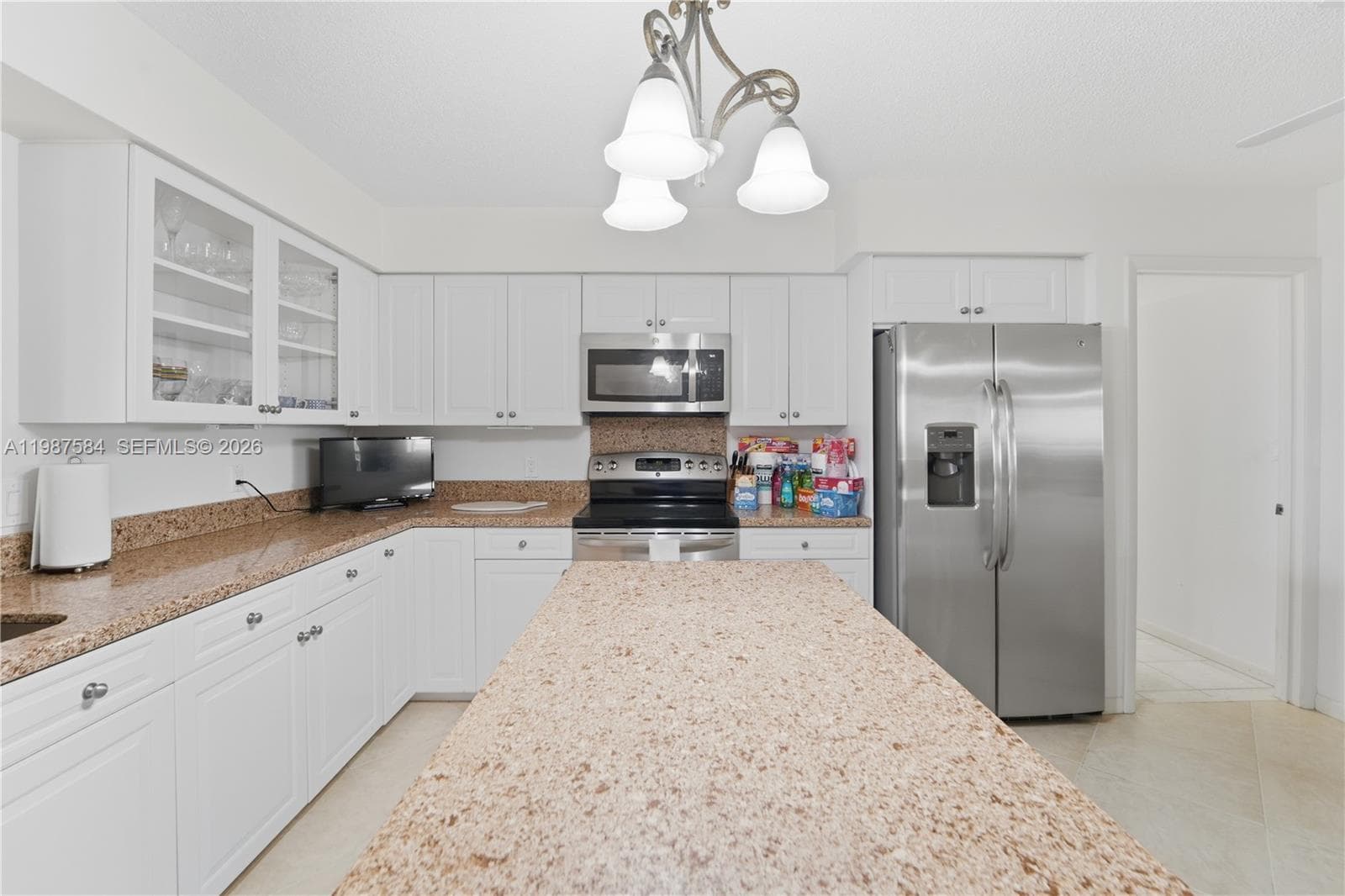 19670 Beach Rd B323 photo 12