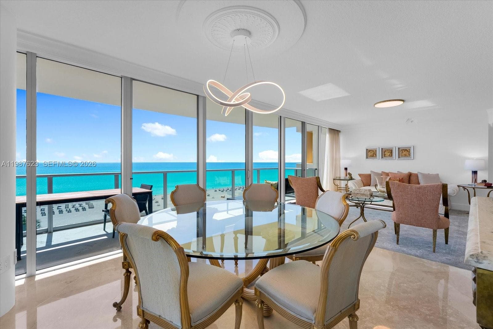 1455 Ocean Dr 909 photo 2