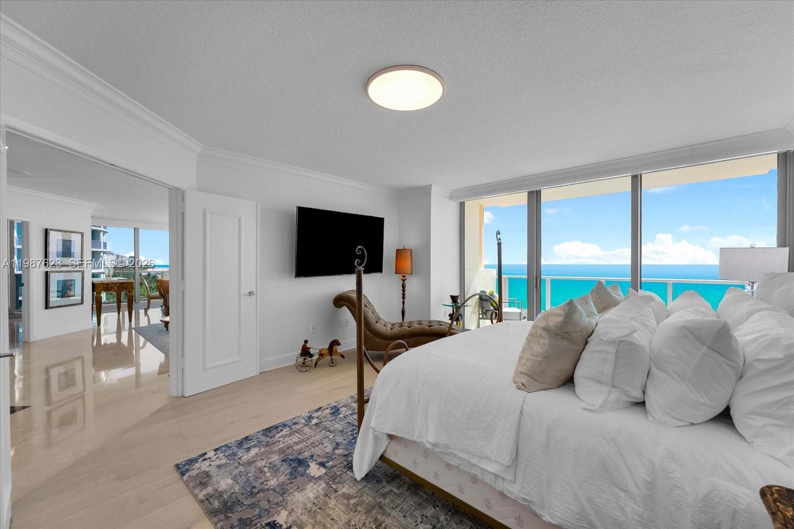 1455 Ocean Dr 909 photo 12