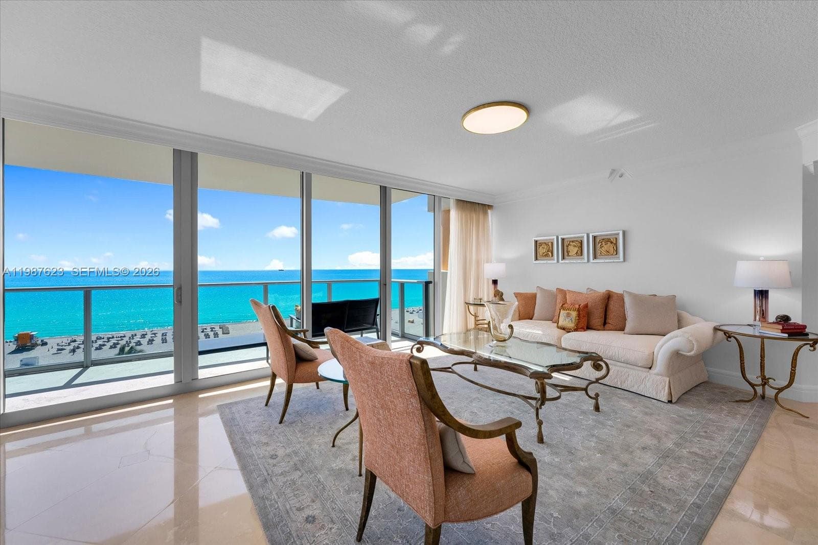 1455 Ocean Dr 909 photo 3