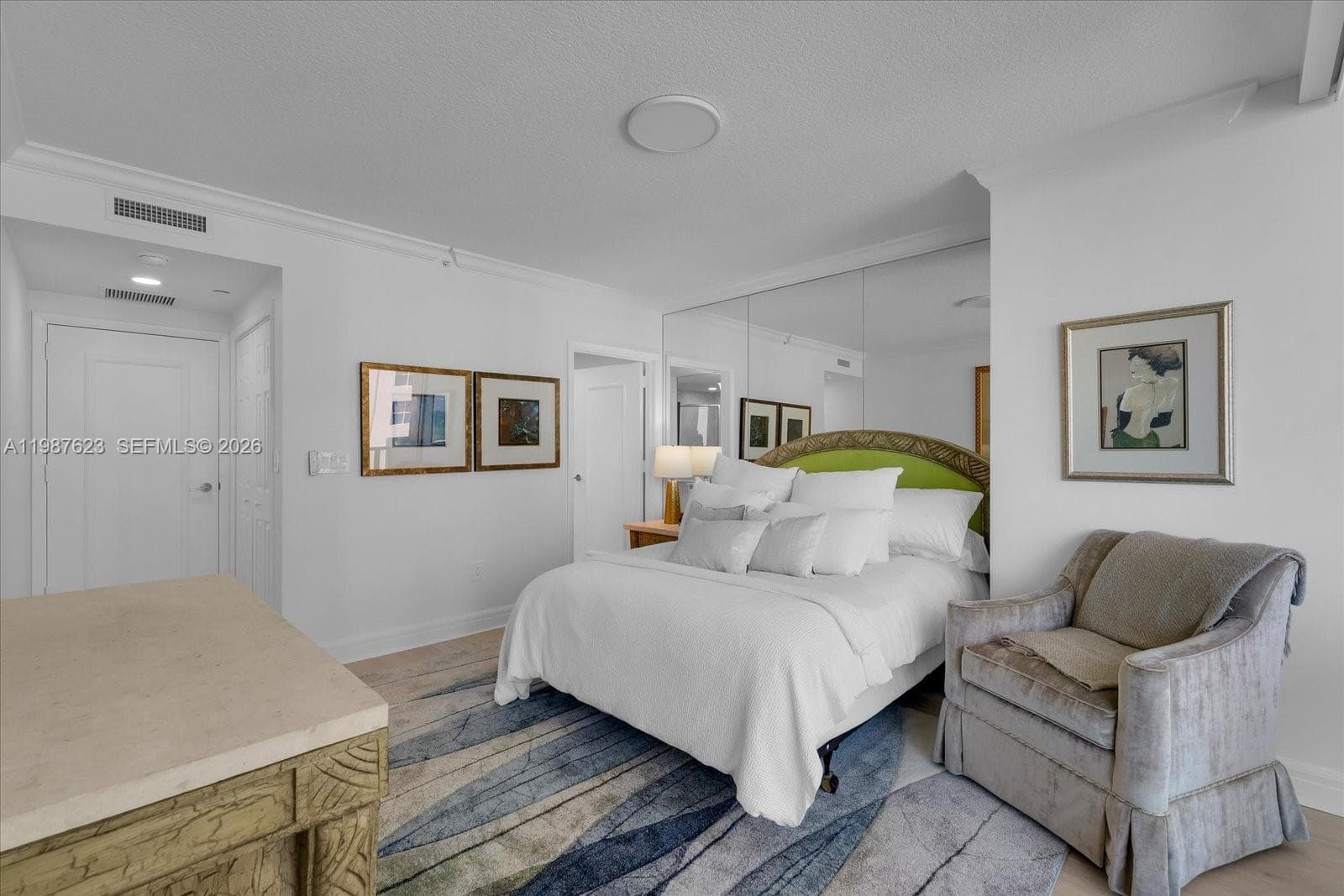 1455 Ocean Dr 909 photo 18