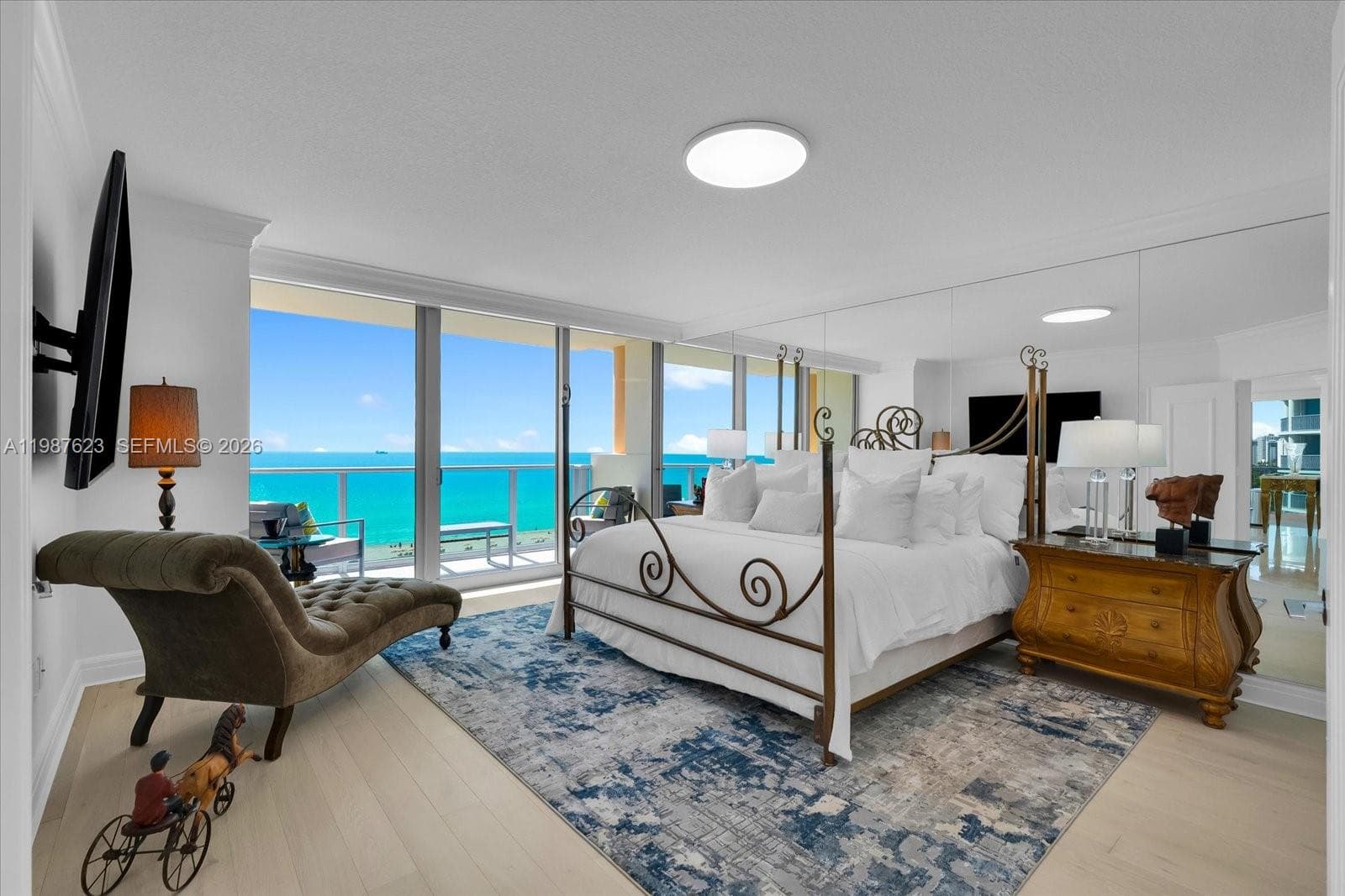 1455 Ocean Dr 909 photo 11
