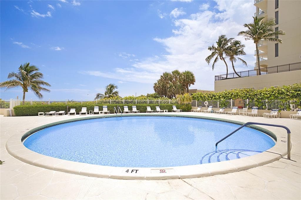 2800 N Ocean Drive B-9d photo 25