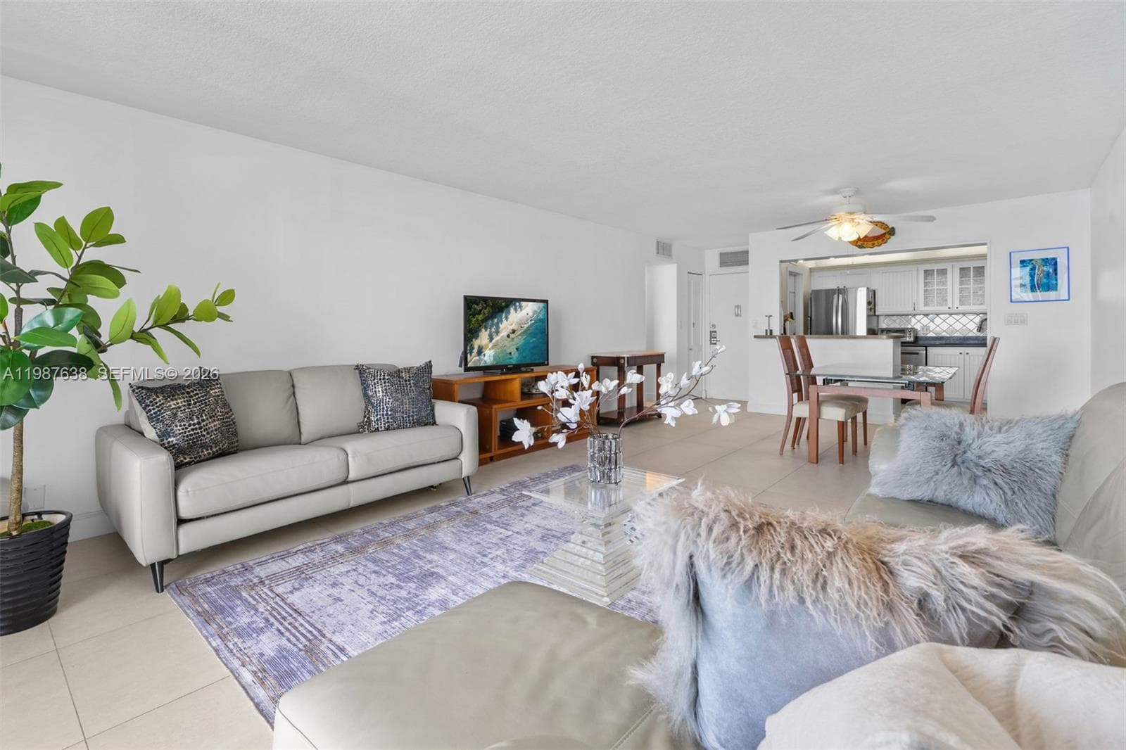 2201 S Ocean Dr 1102 photo 6