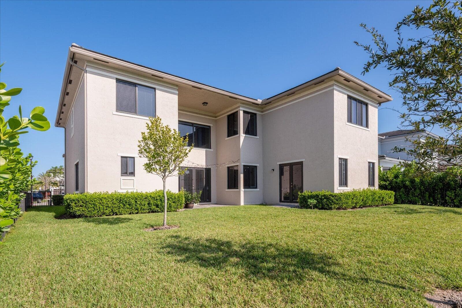 10830 Moore Drive photo 25