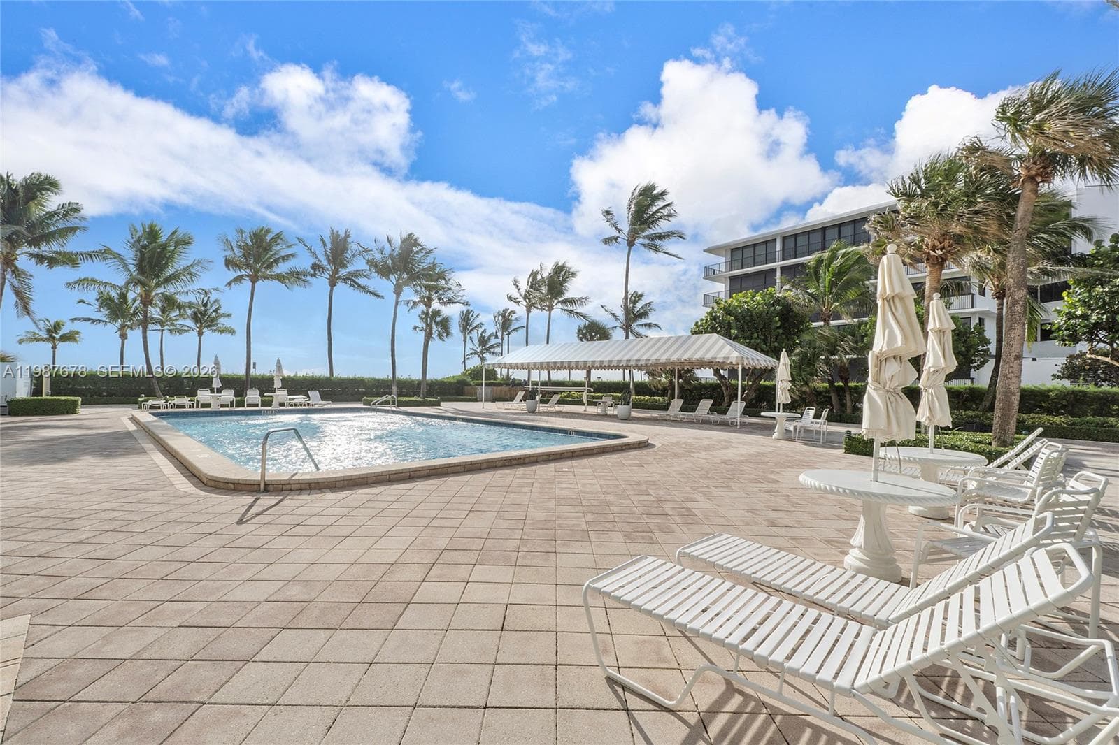 170 Ocean Blvd 304 photo 6