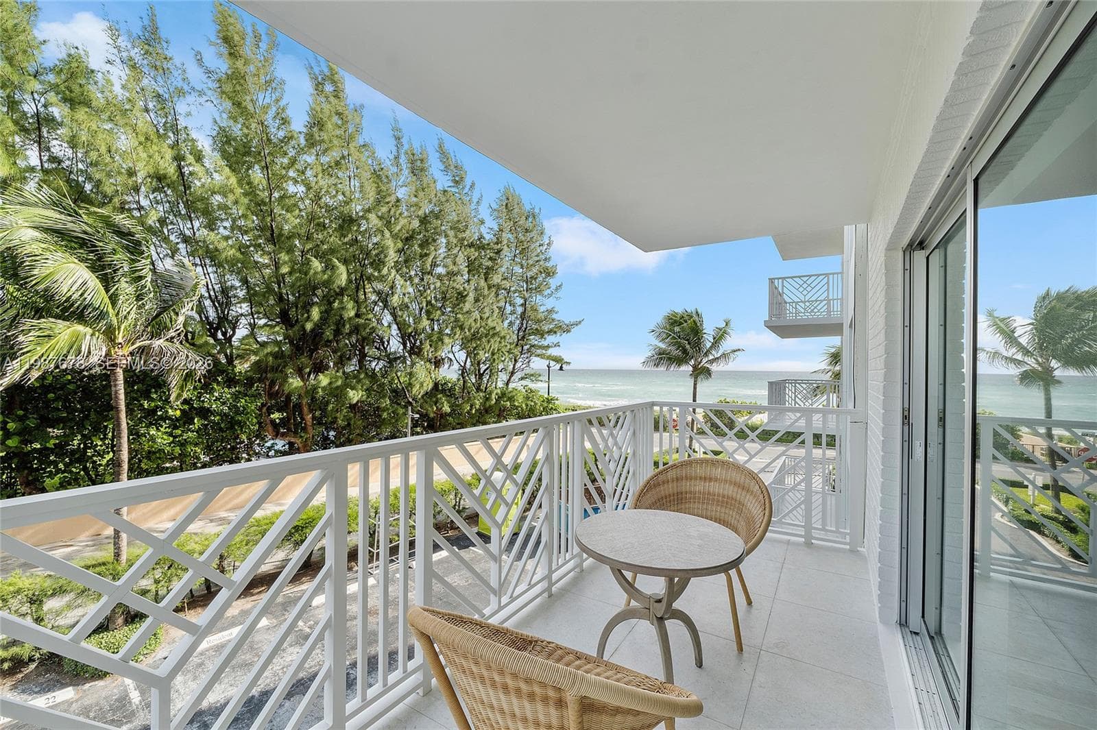170 Ocean Blvd 304 photo 10