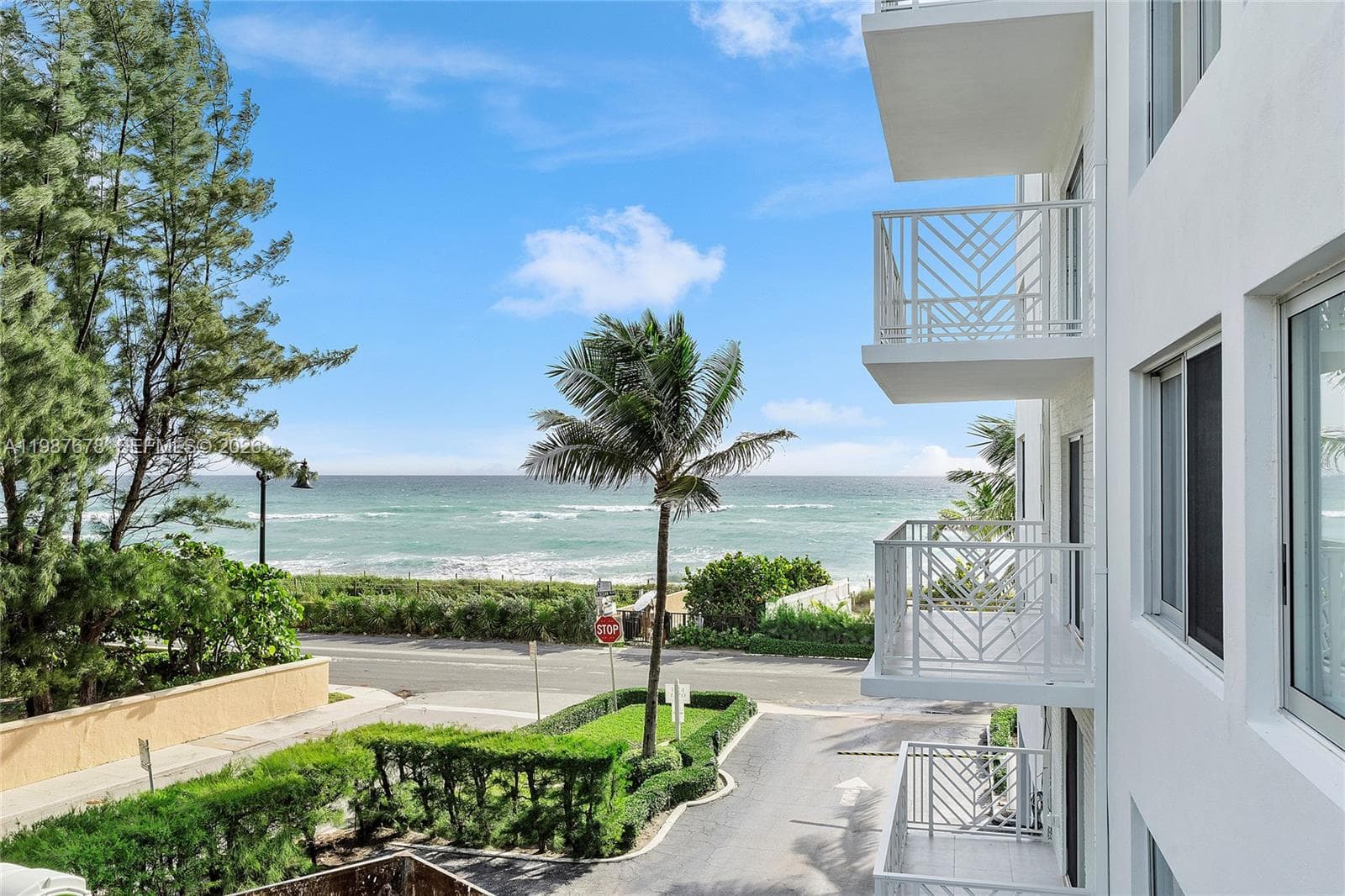 170 Ocean Blvd 304 photo 11