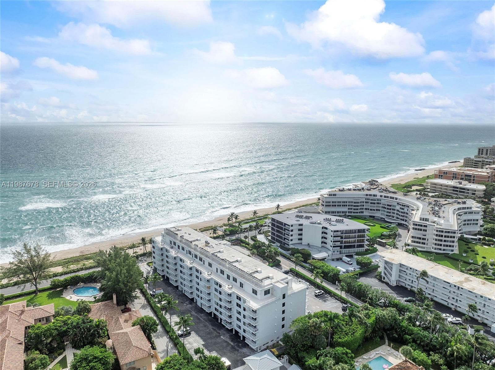 170 Ocean Blvd 304 photo 4