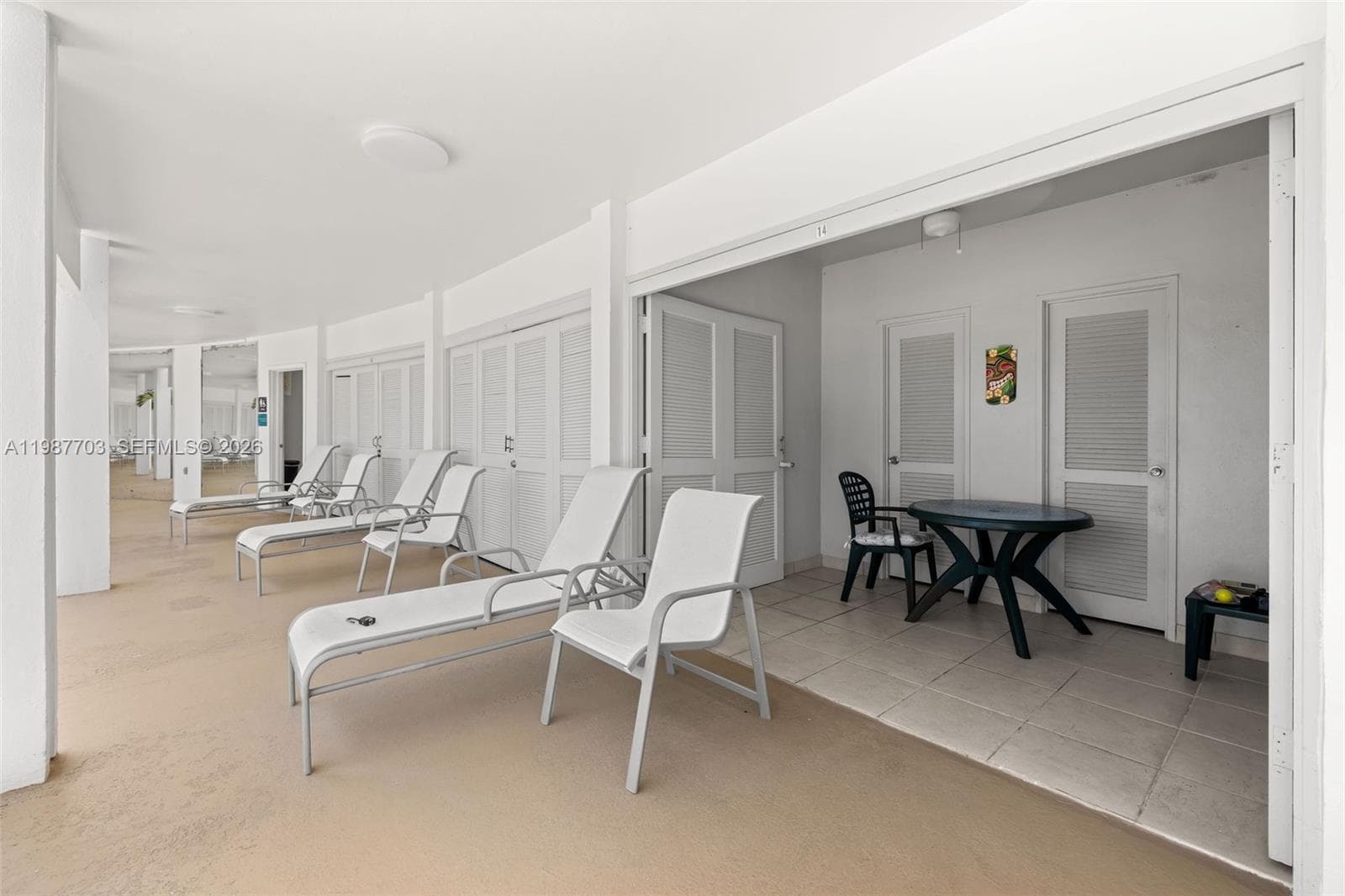 5055 Collins Ave CAB14 photo 8