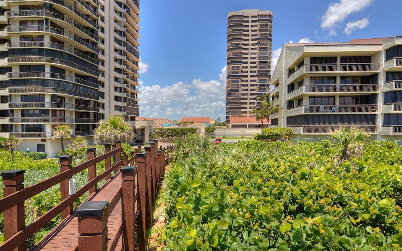 4100 N Ocean Drive 301 photo 25