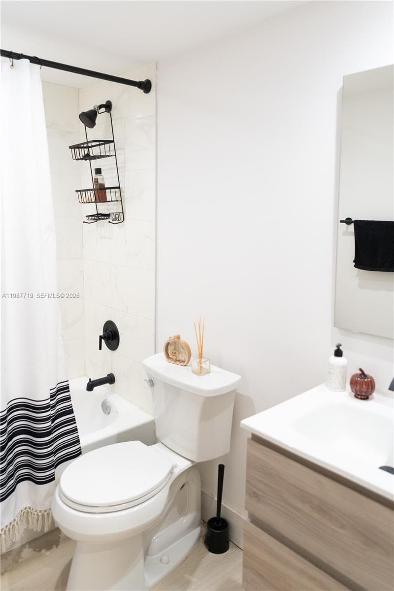 13155 Ixora Ct 512 photo 23