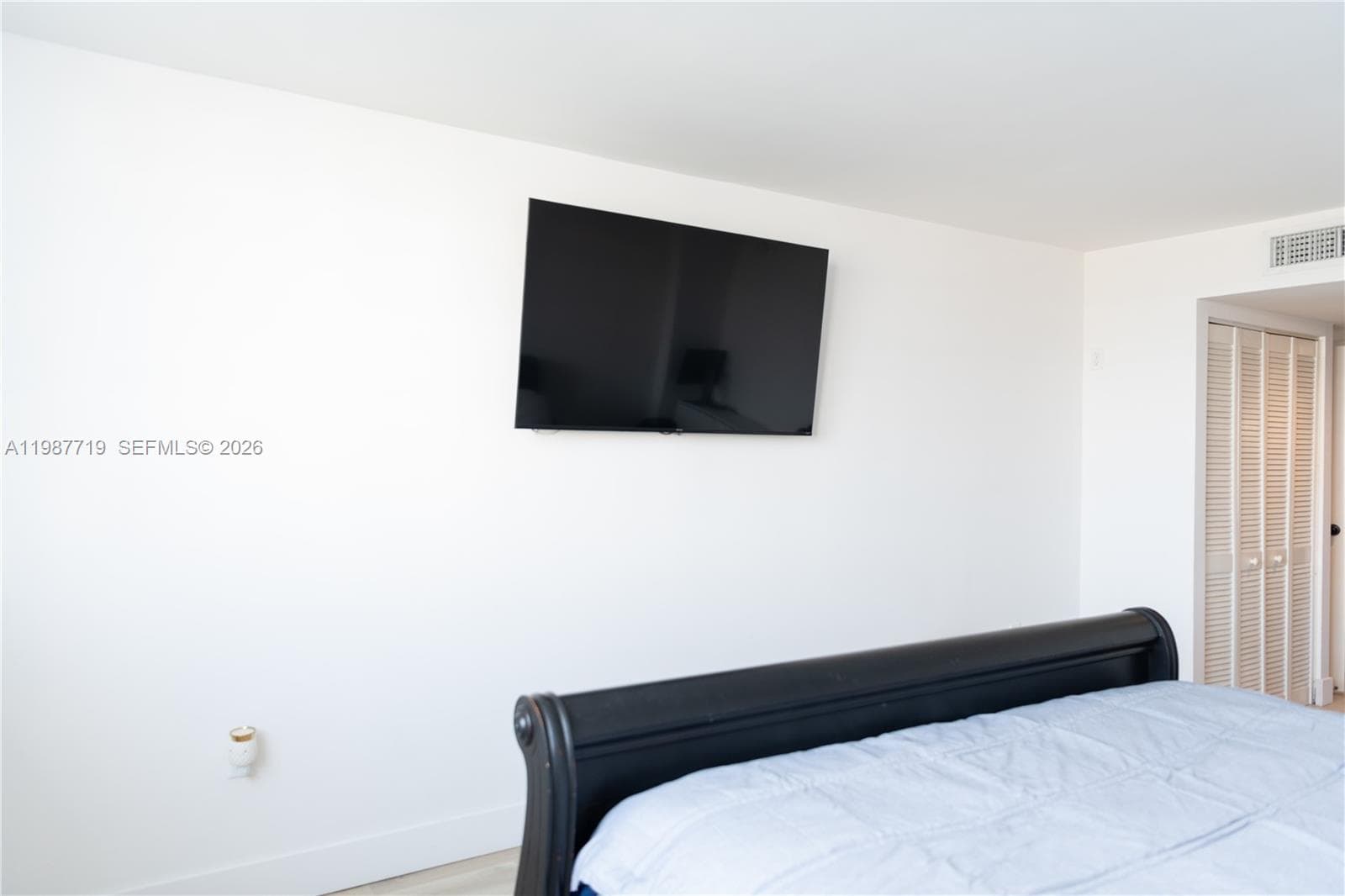 13155 Ixora Ct 512 photo 8