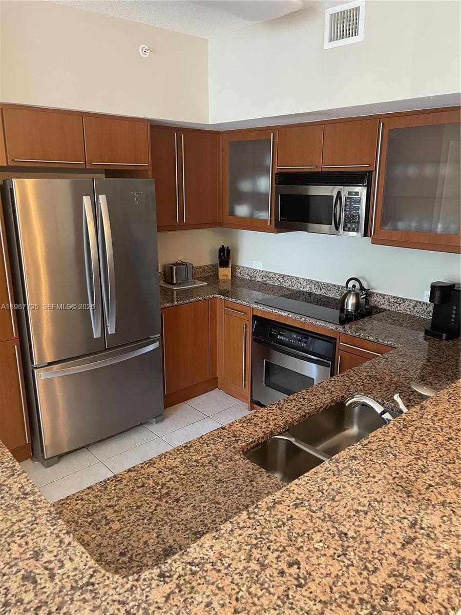 2080 Ocean Dr PH4 photo 13