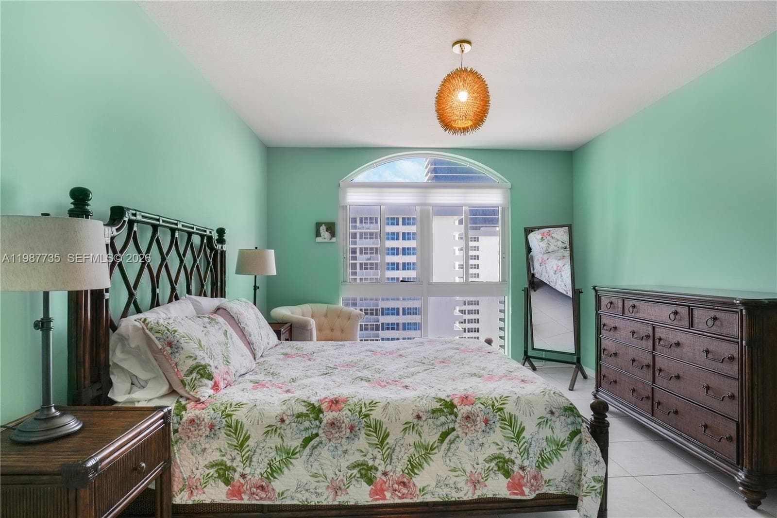 2080 Ocean Dr PH4 photo 10