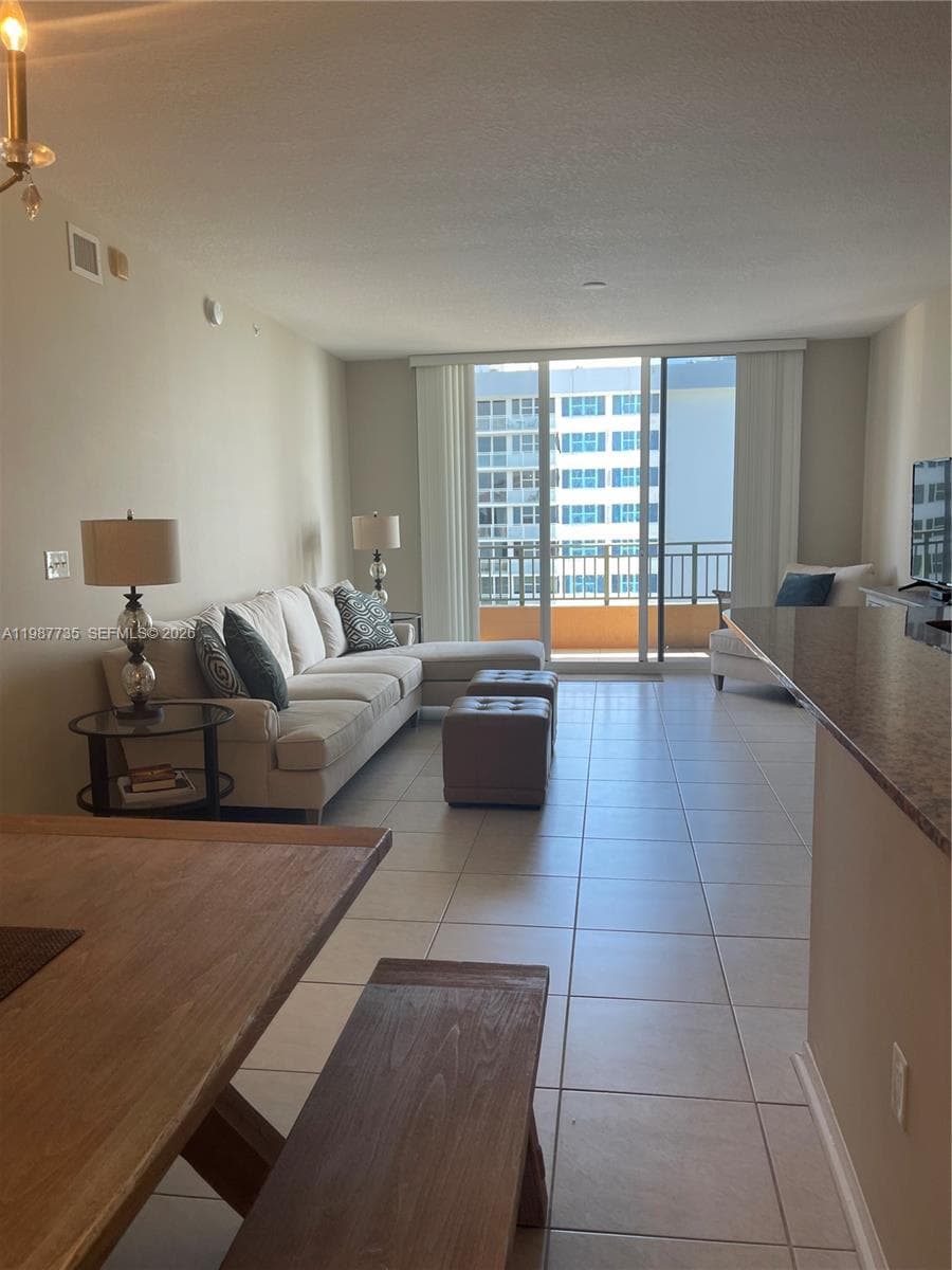 2080 Ocean Dr PH4 photo 14