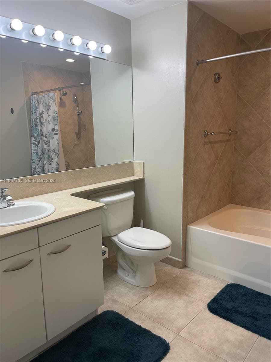 2080 Ocean Dr PH4 photo 15
