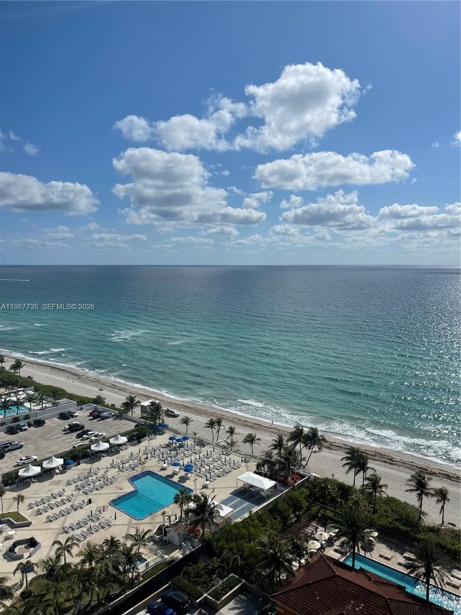 2080 Ocean Dr PH4 photo 4