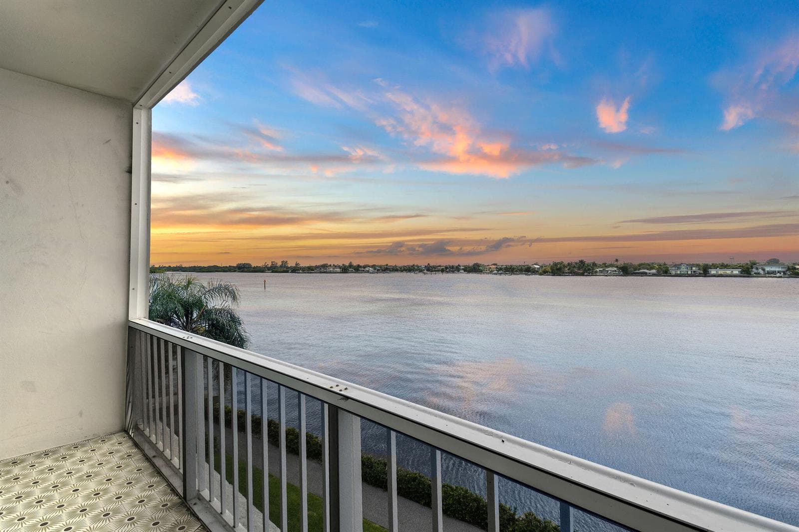 2180 Ibis Isle Road 12 photo 25