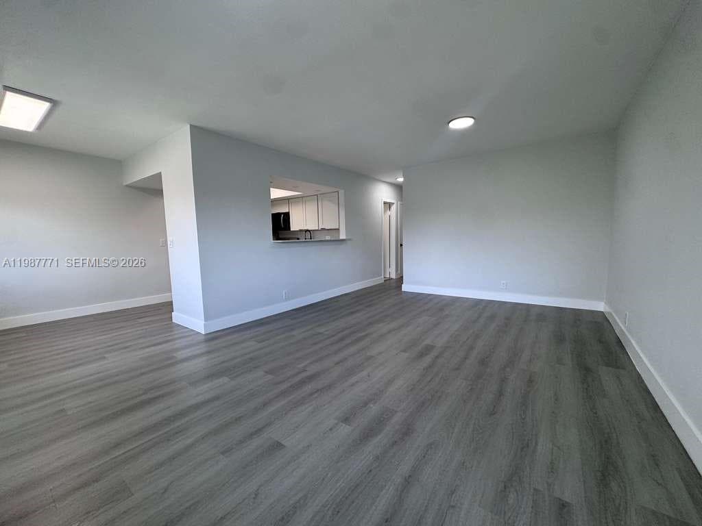 455 Golden Isles Dr 203 photo 8