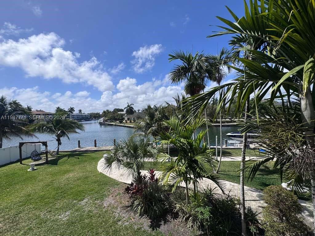 455 Golden Isles Dr 203 photo 21