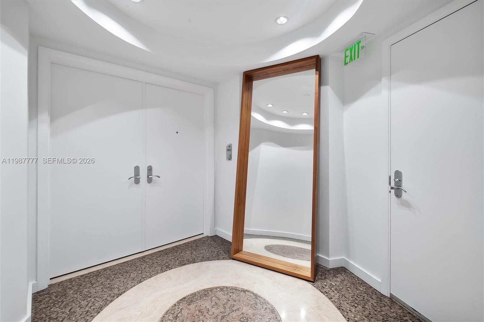 17001 Collins Ave 2702 photo 24