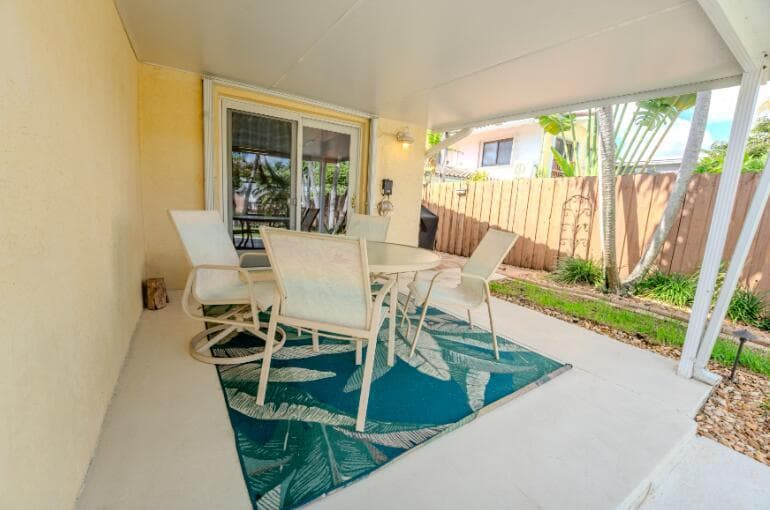 1625 SW 5th Court photo 11