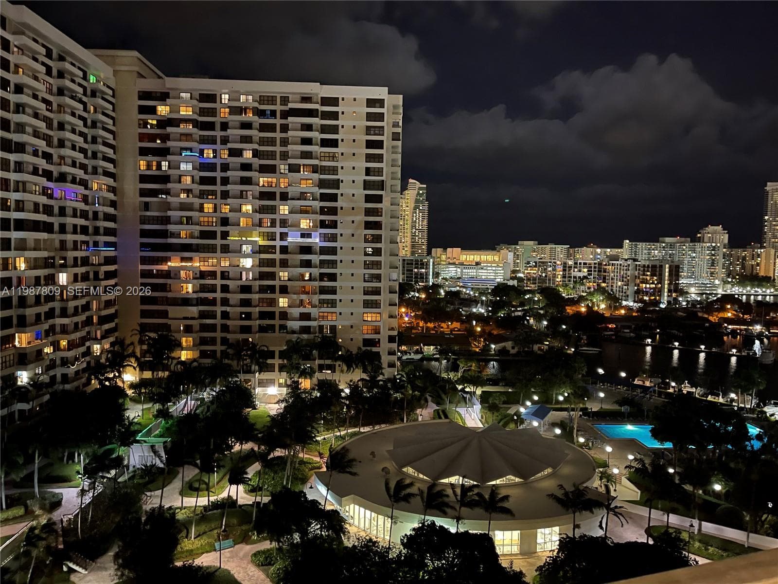 600 Three Islands Blvd 1113 photo 2