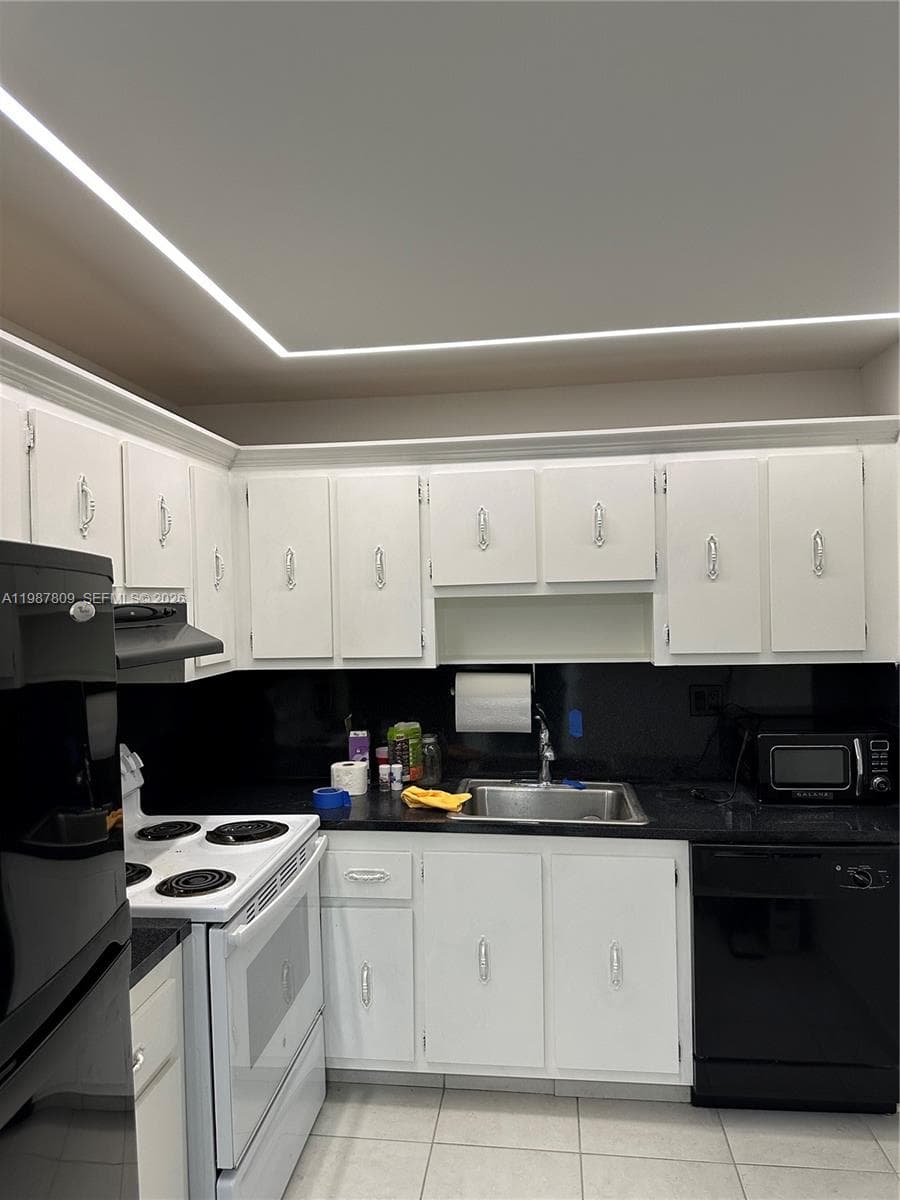 600 Three Islands Blvd 1113 photo 15