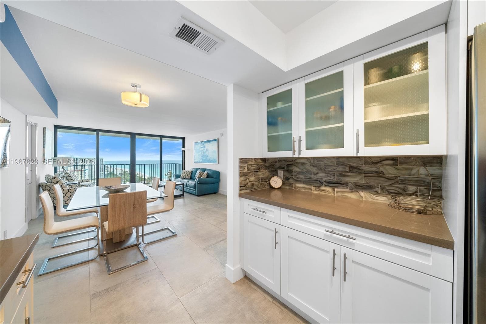 2101 Ocean Dr 2304 photo 14