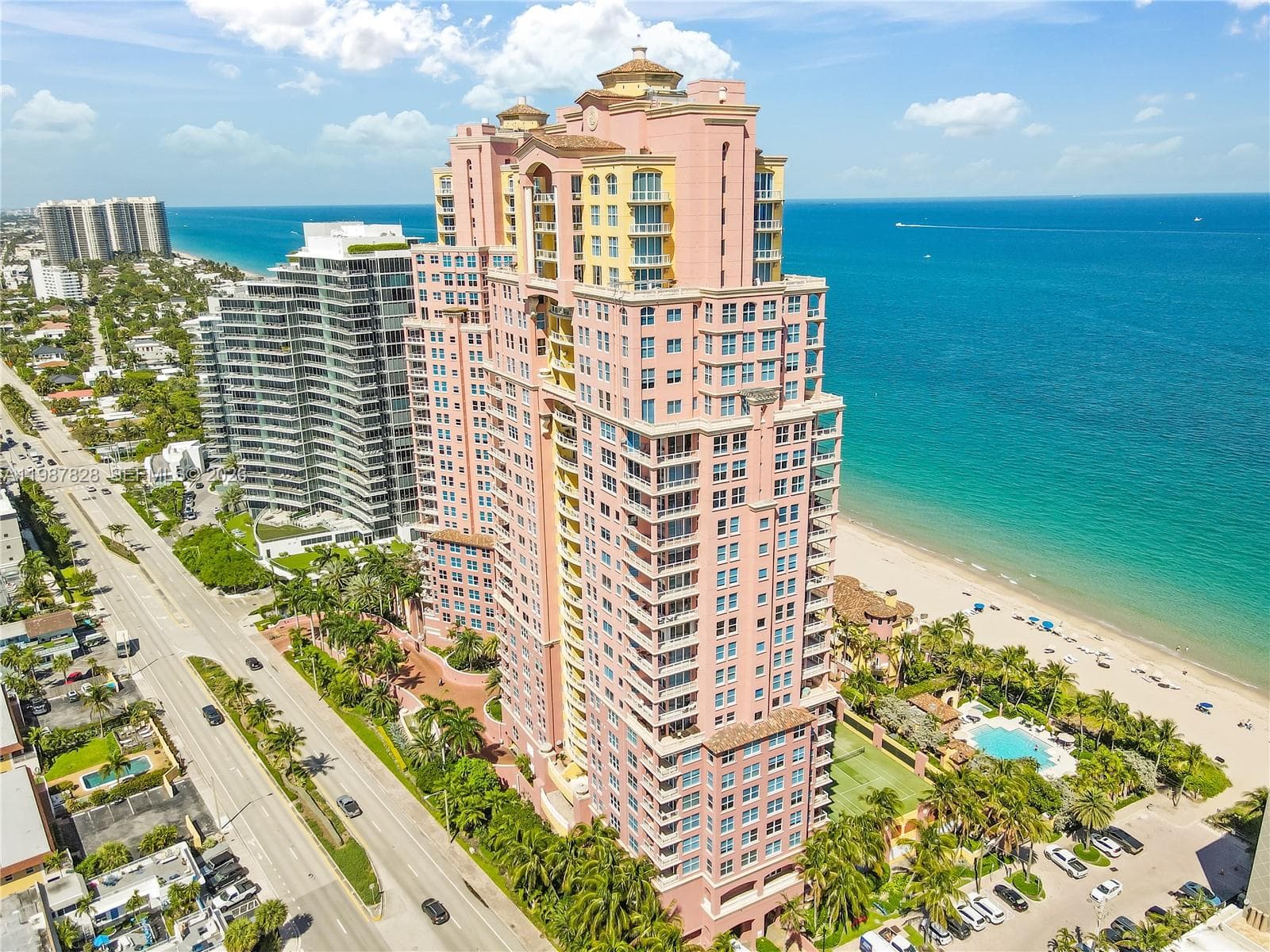 2100 N Ocean Blvd 20D photo 2