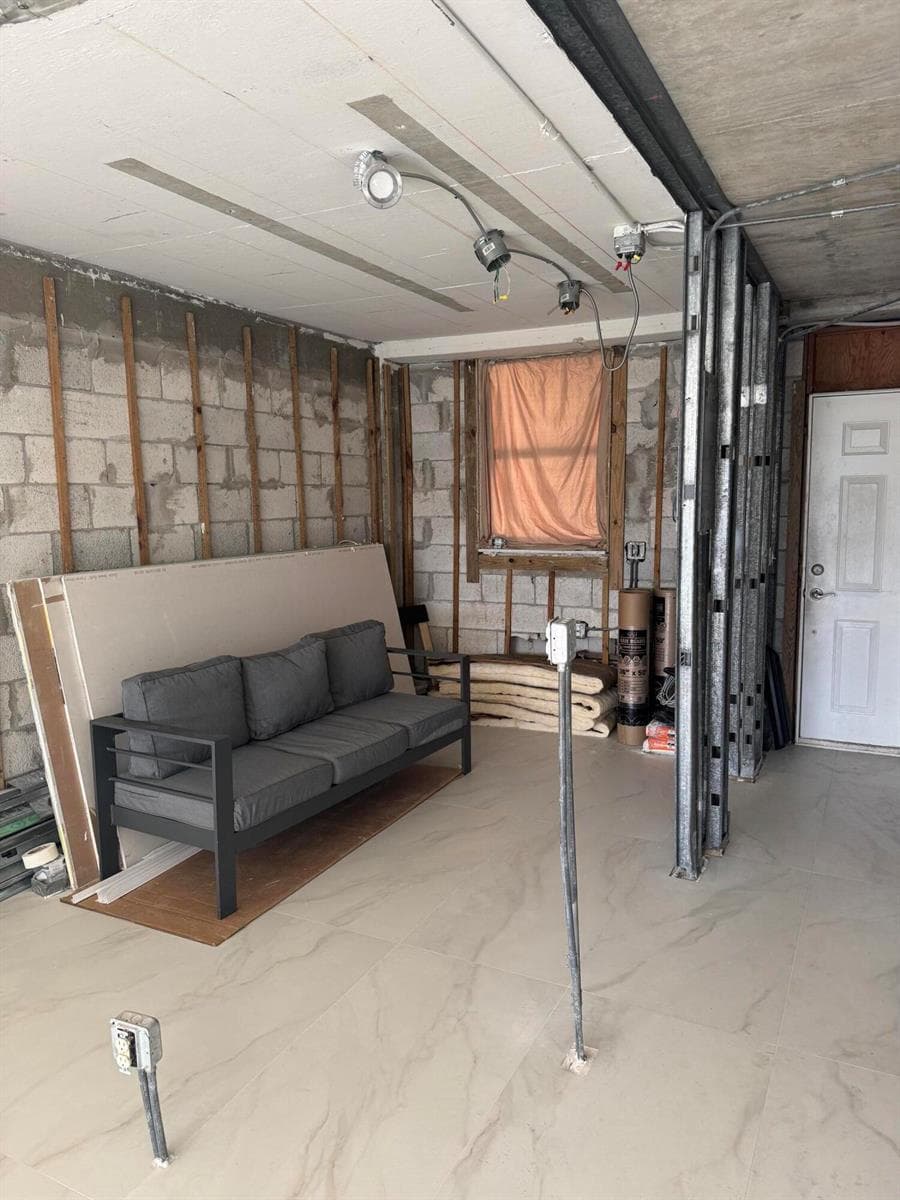 100 Paradise Harbour Boulevard 212 photo 17