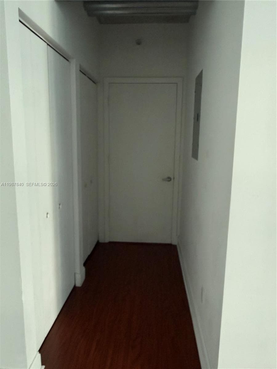 690 1st Ct 2330 photo 8