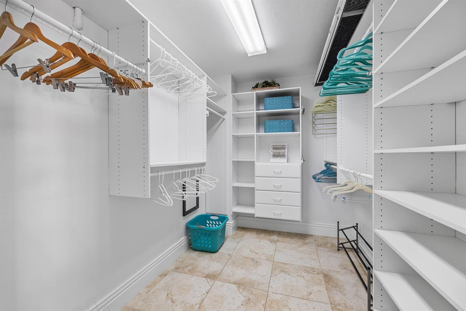 375 S Beach Road 802 photo 22
