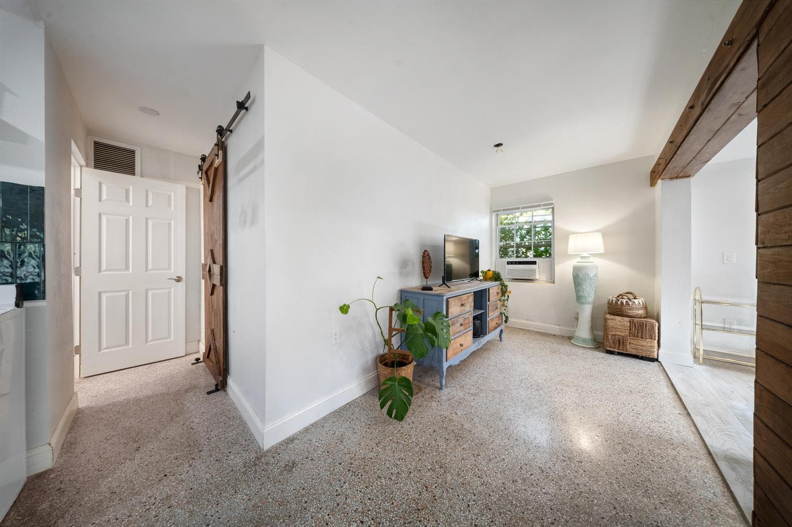 2210 Saint Lucie Boulevard photo 11