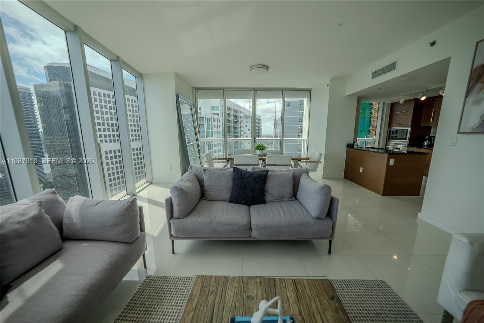 3708 photo 24