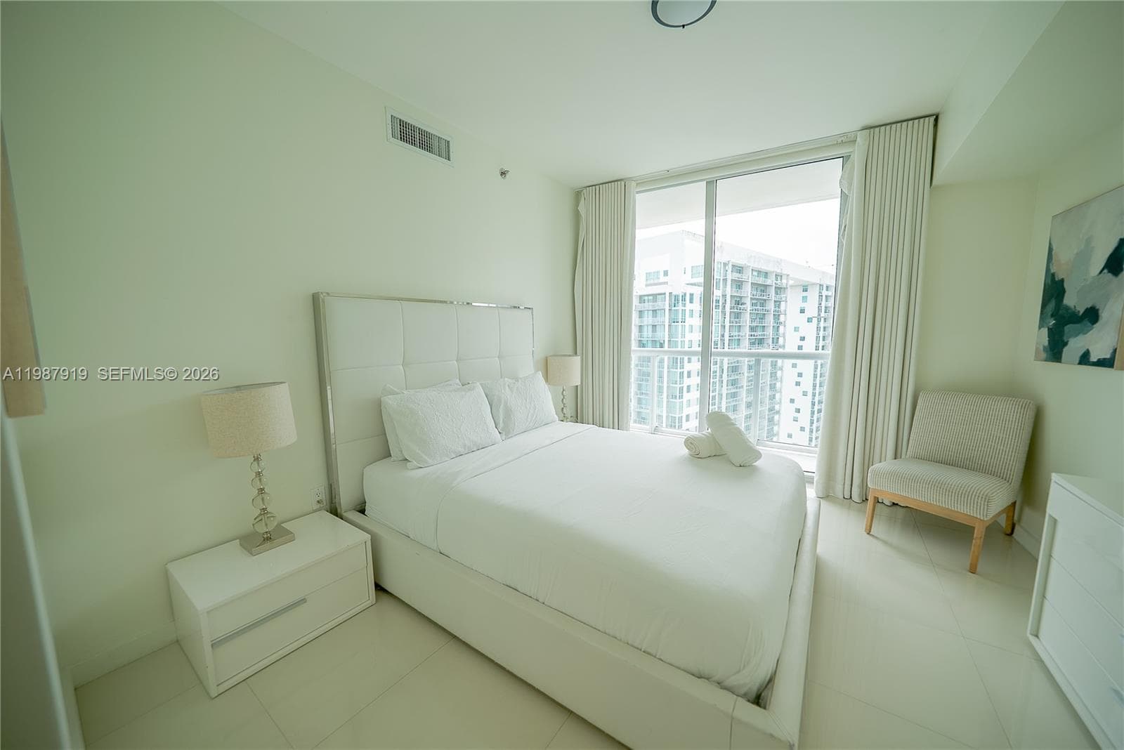3708 photo 4