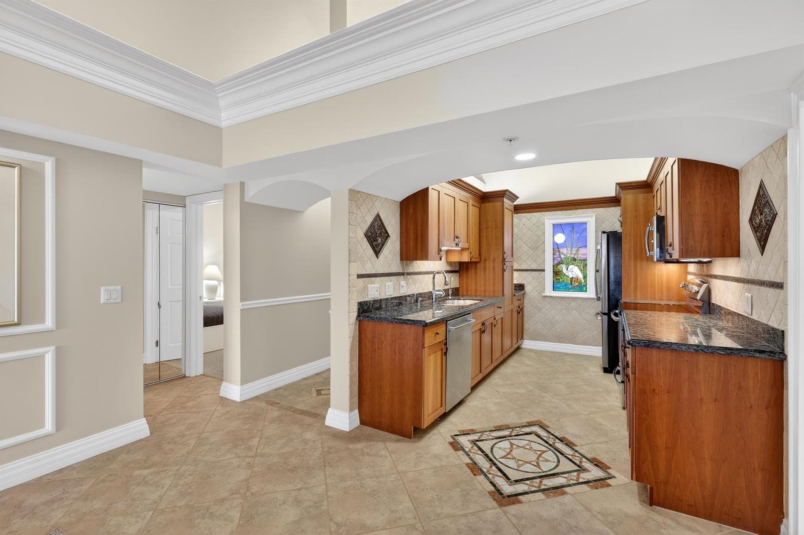 301 Ocean Bluffs Boulevard 5040 photo 7