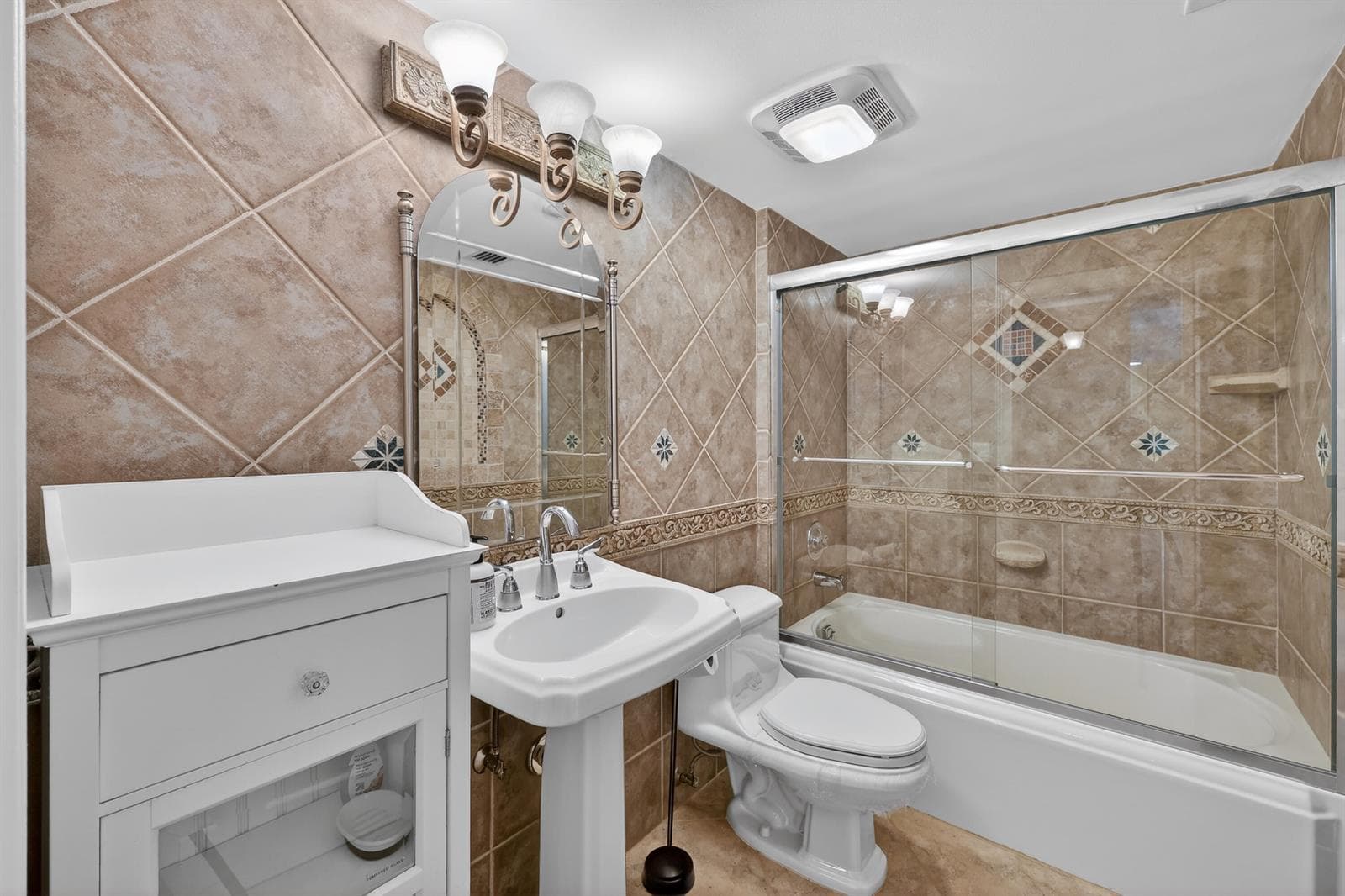 301 Ocean Bluffs Boulevard 5040 photo 20