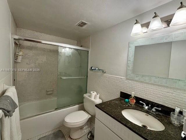 3660 NE 166th St 415 photo 22