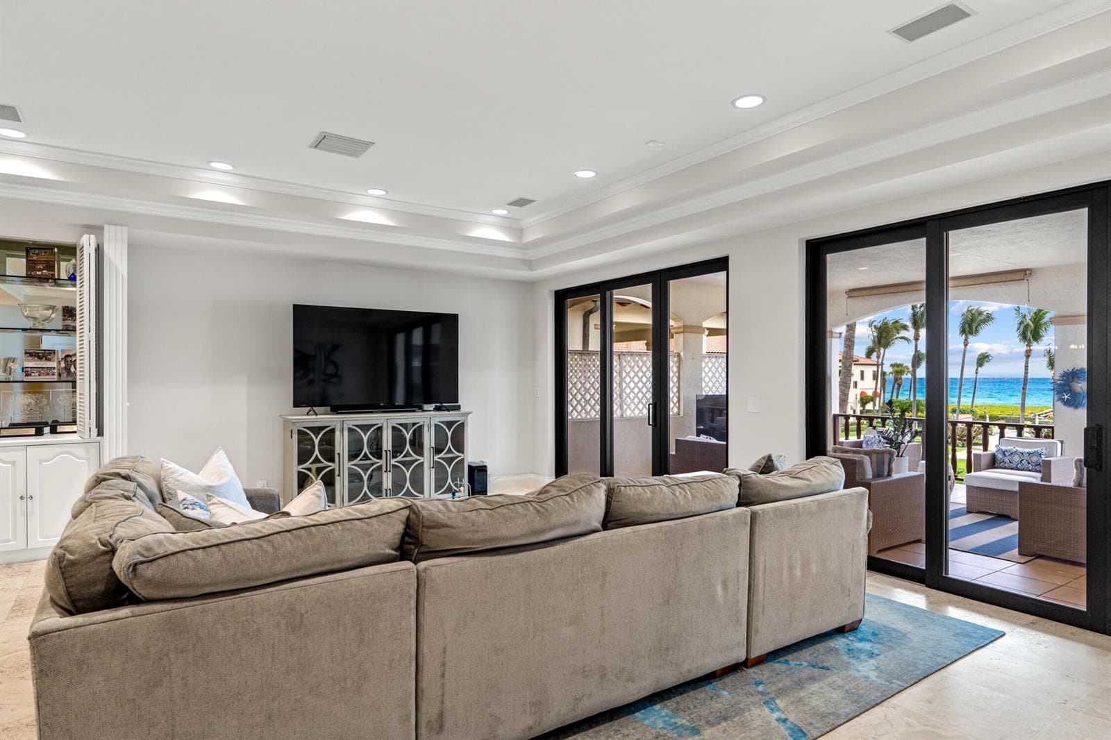 5833 N Ocean Boulevard #d2 photo 3
