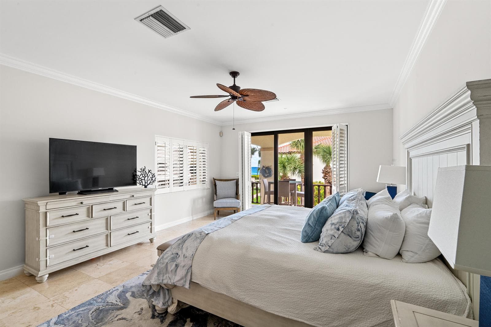 5833 N Ocean Boulevard #d2 photo 10