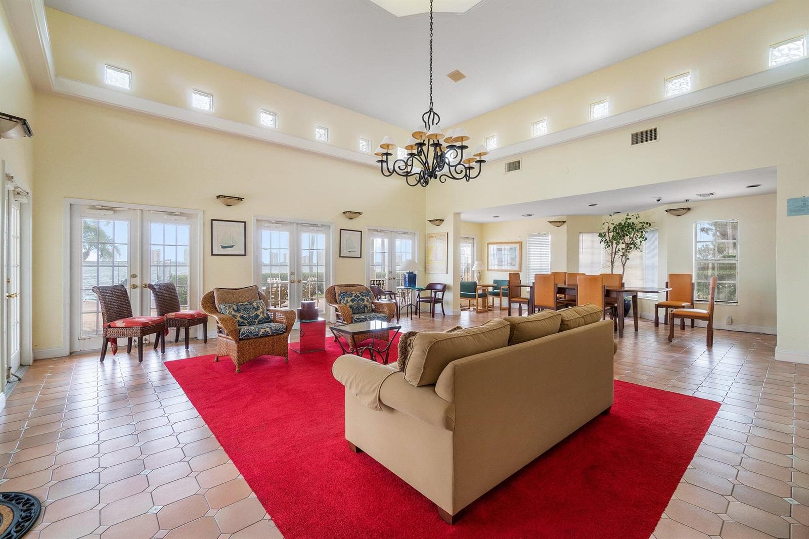 1140 Lake Shore Drive 203 photo 13