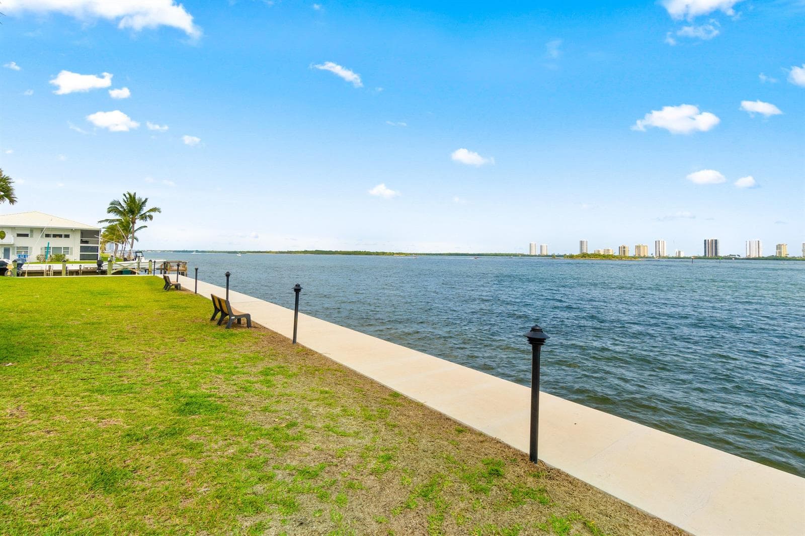1140 Lake Shore Drive 203 photo 14
